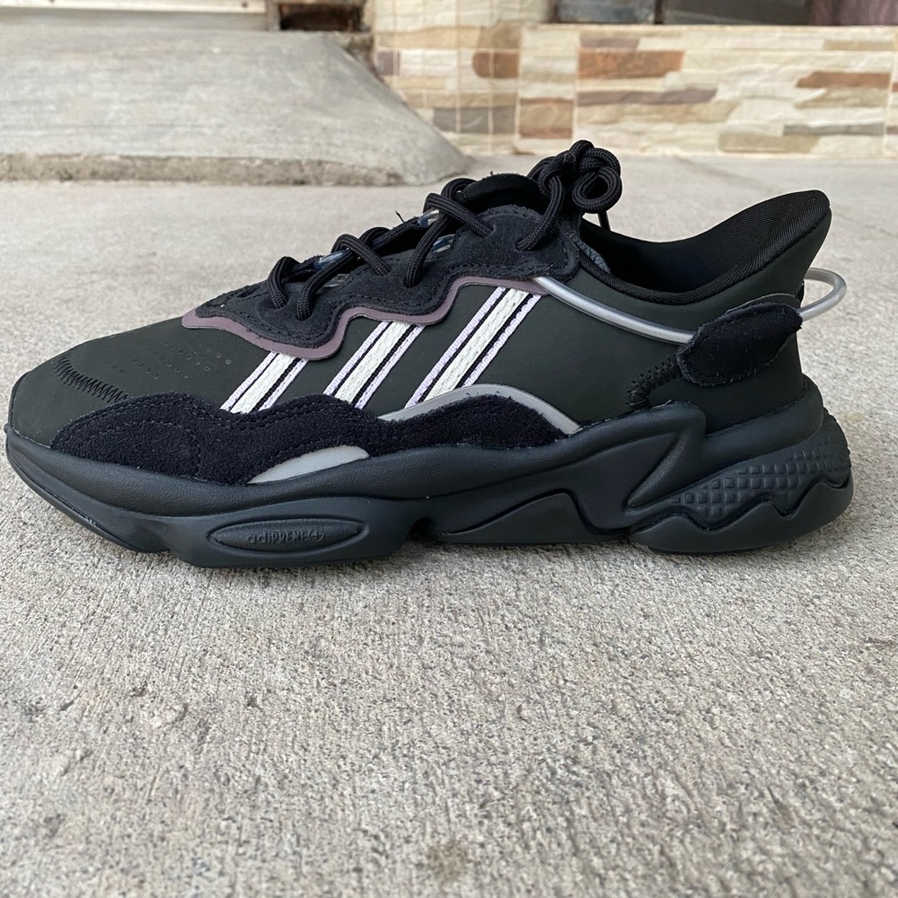 Adidas Ozweego